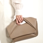 Origami Hint μικρή γκρι crossbody τσάντα με καπάκι-
