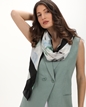 Scarf viscose with colorful pattern-