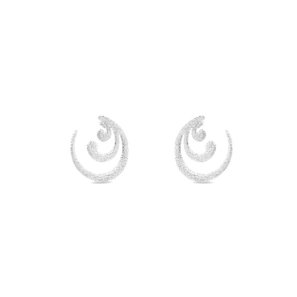 Wavy Flair μικρά ασημένια καρφωτά σκουλαρίκια με κυματιστό μοτίφ