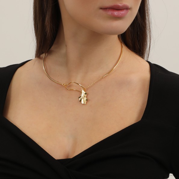 Ruffle Glam επίχρυσο σταθερό κολιέ μοτίφ κυματιστό πέταλο Κοσμήματα