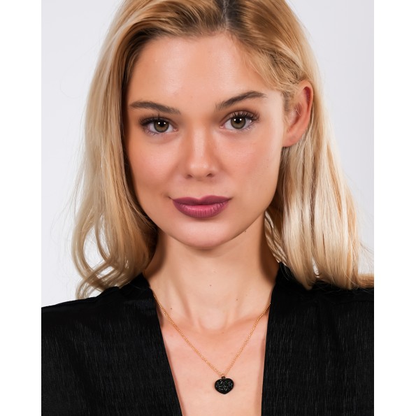 Queen of Hearts κοντό γυναικείο επίχρυσο κολιέ με καρδιά σε μαύρο χρώμα Κοσμήματα