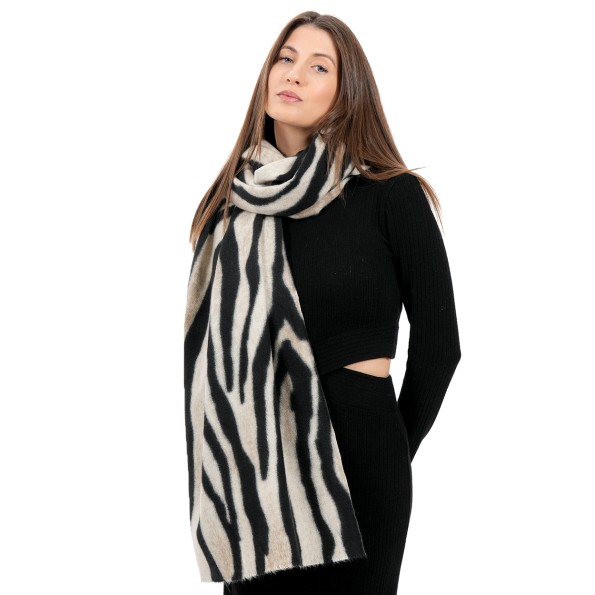 Φουλάρι από βισκόζη άσπρο και μαύρο με animal print Αξεσουάρ